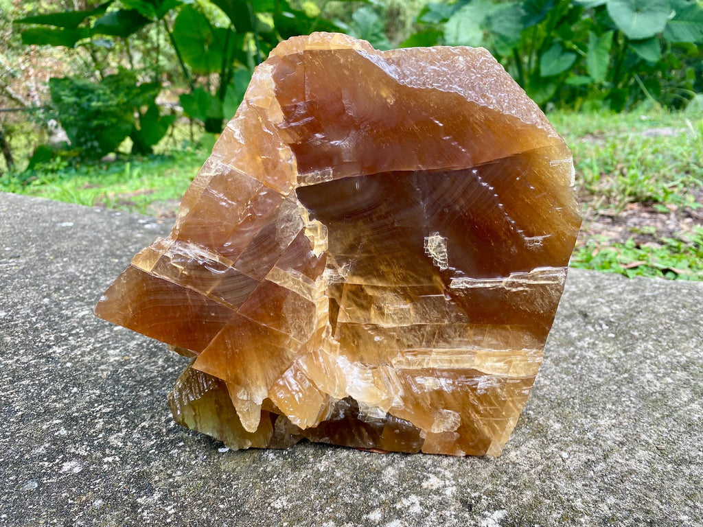 Large Honey Calcite Crystal | Raw Natural Golden Stone, Confidence & Empowerment, Solar Plexus Chakra Energy, Meditation Crystal.